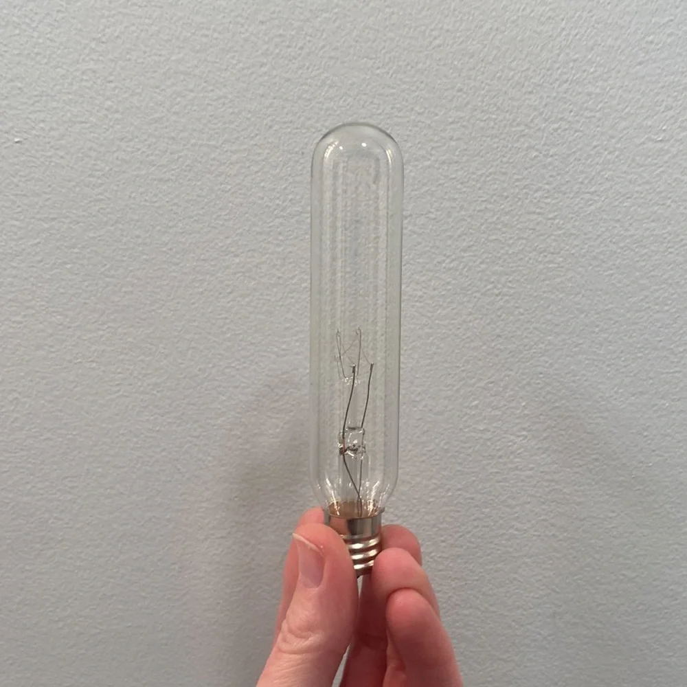 NWT Ashland Shimmer Lights T25 (2)